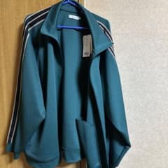 ジョジョ グラニフ キッス トラックジャケット - メルカリ