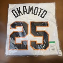 新品未開封】岡本和真選手 読売ジャイアンツ 巨人軍 レプリカ