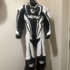 BERIK 2.0 ベリック レーシングスーツ 革ツナギ - メルカリ