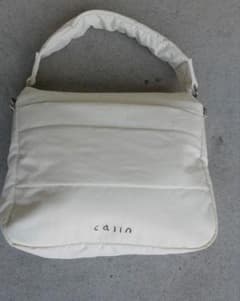 新品 未開封 calin カラン マザーズバッグ マルチポーチ アイボリー