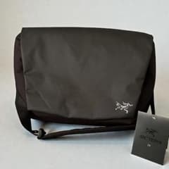 希少美品✨アークテリクス fyx 13 メッセンジャーバッグ arc'teryx