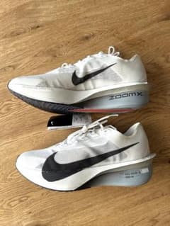 ナイキ ヴェイパーフライ 4 タグ付き26cm - メルカリ