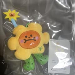 m53942950174_1.jpg?1747660527