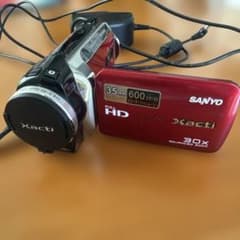 SANYO Xacti DMX-SH11 サンヨー ビデオカメラ - メルカリ