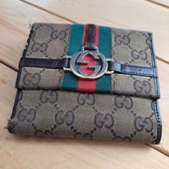 GUCCI 二つ折り財布 GGキャンバス シェリーライン インターロッキング