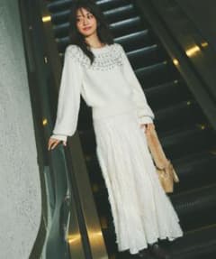 COCO DEALウェーブフラッフィーフレアスカート オフ（ホワイト