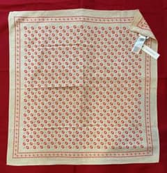 バナナリパブリック ラージコットンスクエアスカーフ岸優太着用 - メルカリ