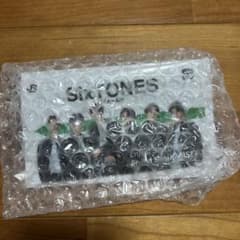 SixTONES JR東日本オリジナル駅名標キーホルダー - メルカリ