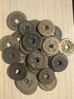 清朝銭 中国古錢 乾隆 康熙 雍正 道光 嘉慶通寶など 約30枚 穴錢 古錢