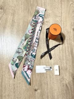 新品未使用☆エルメス ツイリー HERMES 2026SS バンダナ 黒×ピンク