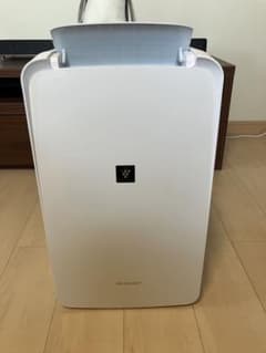 SHARP 除湿機 CV-P71-W 2024年製 - メルカリ