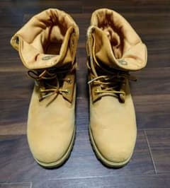 Timberland ベージュ ハイカットブーツ - メルカリ