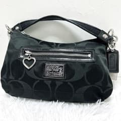 COACH ブラック ショルダーバッグ ポピーシグネチャー 2way チャーム