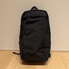 美品✨2025年モデル✨ユニクロ ファンクショナルバックパック 黒 36L