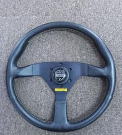 美品 momo モモ ステアリング ヴェローチェ V35 340mm 中古品 - メルカリ