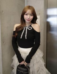 ダーリッチ darich リボンビジューアメスリニットトップス - メルカリ