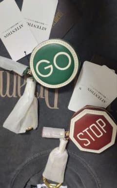 新品GOODGRIEF!グッドグリーフTraffic KeyRing 2点セット - メルカリ