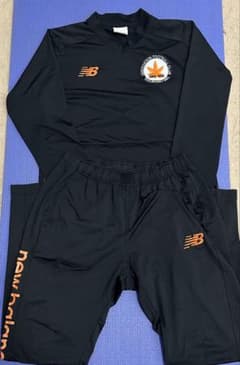 拓殖大学サッカー部 New Balance ブラックジャージ セット - メルカリ