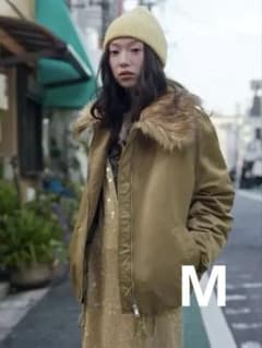 ZARA ザラ フェイクファー襟 ボンバージャケット 今期 人気 新品 M