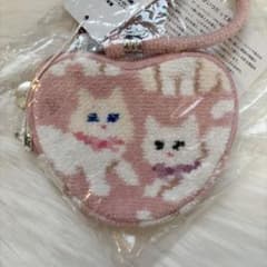 新品未開封】フェイラー モフモフネコチャン ハート型ポーチ