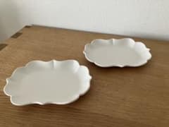 岡田直人さんの輪花プレート 2枚セット - メルカリ