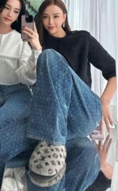 入手困難 美品 CHANEL ドット柄 ワイドレッグ デニム - メルカリ