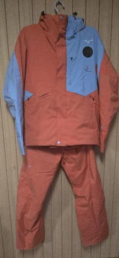 ミズノ スキーウェア 上下セット Mサイズ - メルカリ