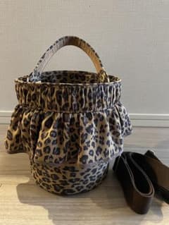 セツコサジテール city ヒョウ柄 - メルカリ