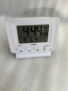 ランデックス(Landex) 目覚まし時計 電波 ライト付き YT5279 - メルカリ