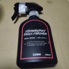 LUSH STRAWBERRY FEELS FOREVER ボディスプレー - メルカリ