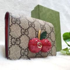 極美品 希少 GUCCI さくらんぼ GGスプリーム レザー チェリー - メルカリ