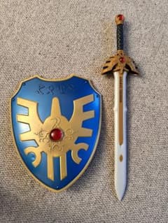 一番くじ ロトの剣・ロトの盾 セット - メルカリ