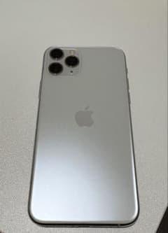 iPhone 11 Pro 256GB シルバー - メルカリ