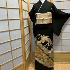 6124］黒留袖 美品 鳳凰花 比翼付 五つ紋 五三桐 正絹 着物 袷 - メルカリ