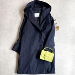 美品 アンタイトル ホワイトダックダウンフーデッドコート 超軽量 ノン