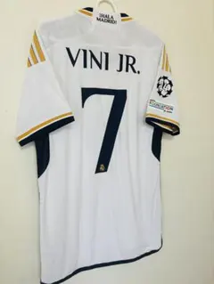 2026年最新】ヴィニシウスの人気アイテム - メルカリ