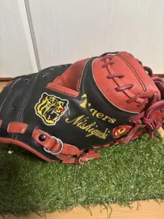 2026年最新】タイガース 矢野 ミットの人気アイテム - メルカリ