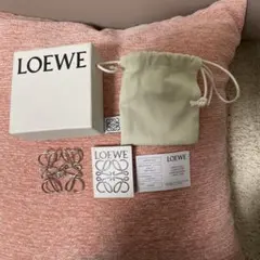 2026年最新】ロエベ ブローチ パールの人気アイテム - メルカリ