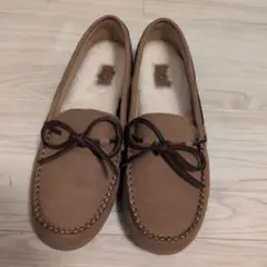 2026年最新】UGGモカシンの人気アイテム - メルカリ