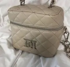 darich ダーリッチ DRチャームチョコレートハンドバッグ - メルカリ