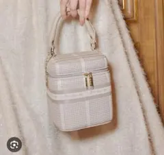 2026年最新】hlt jacquard vanity bagの人気アイテム - メルカリ