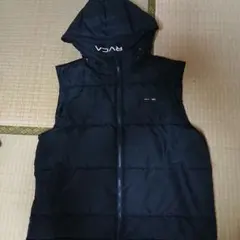 2026年最新】rvca ダウンベストの人気アイテム - メルカリ