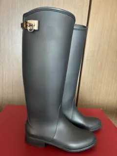 2026年最新】Salvatore Ferragamo 長靴・レインブーツの人気アイテム