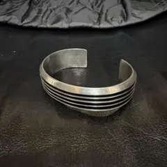 2026年最新】トムホーク バングルの人気アイテム - メルカリ