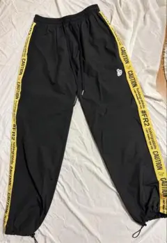 2026年最新】fR2 パンツの人気アイテム - メルカリ