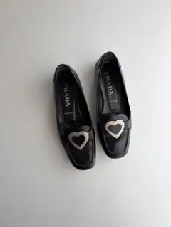 2026年最新】prada archive ローファーの人気アイテム - メルカリ