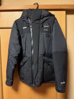 2026年最新】F.C.Real Bristol ダウンジャケットの人気アイテム - メルカリ