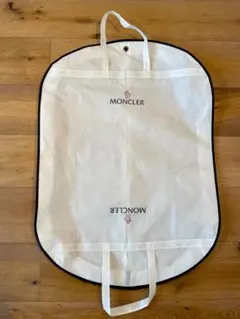 2026年最新】MONCLER ガーメントバッグの人気アイテム - メルカリ