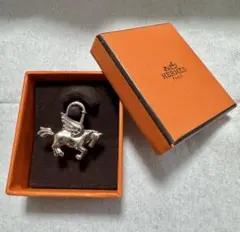 2026年最新】エルメス ペガサス カデナの人気アイテム - メルカリ