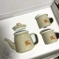 2026年最新】BURBERRY キッチン・食器の人気アイテム - メルカリ